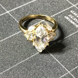 Gold Diamond Ring